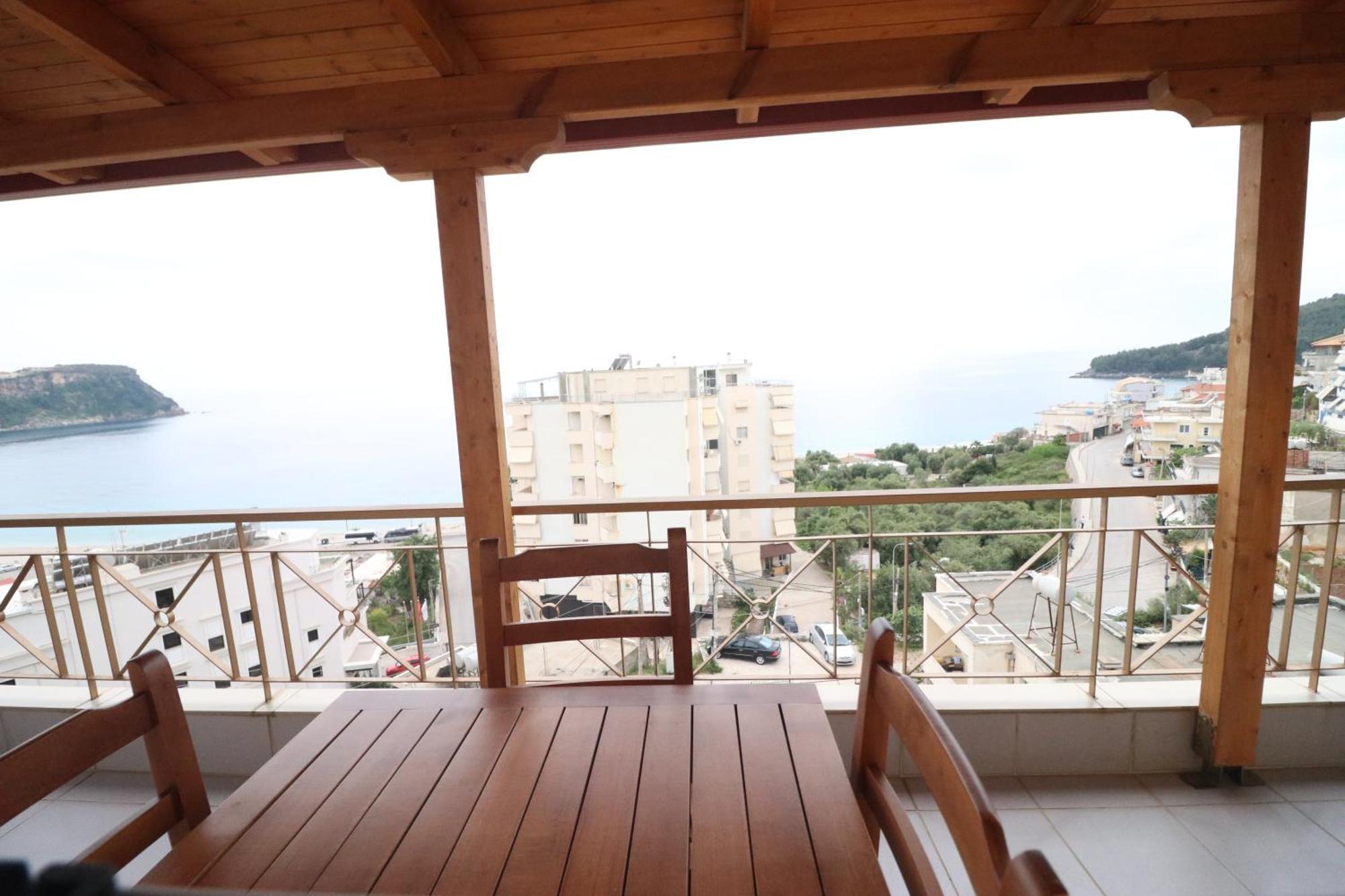 Lido Apartments Himare Kamer foto
