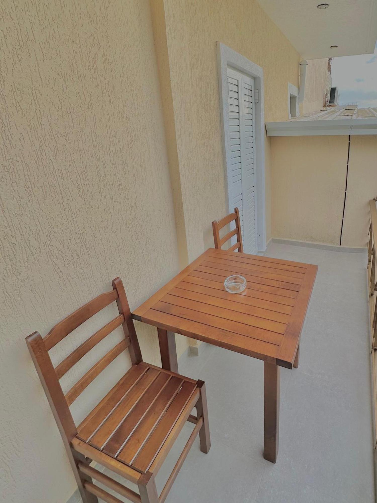 Lido Apartments Himare Kamer foto