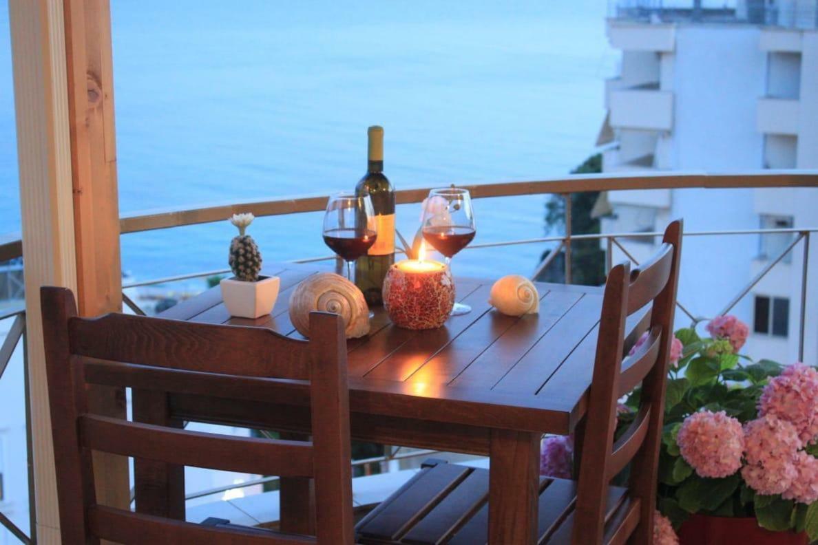 Lido Apartments Himare Buitenkant foto